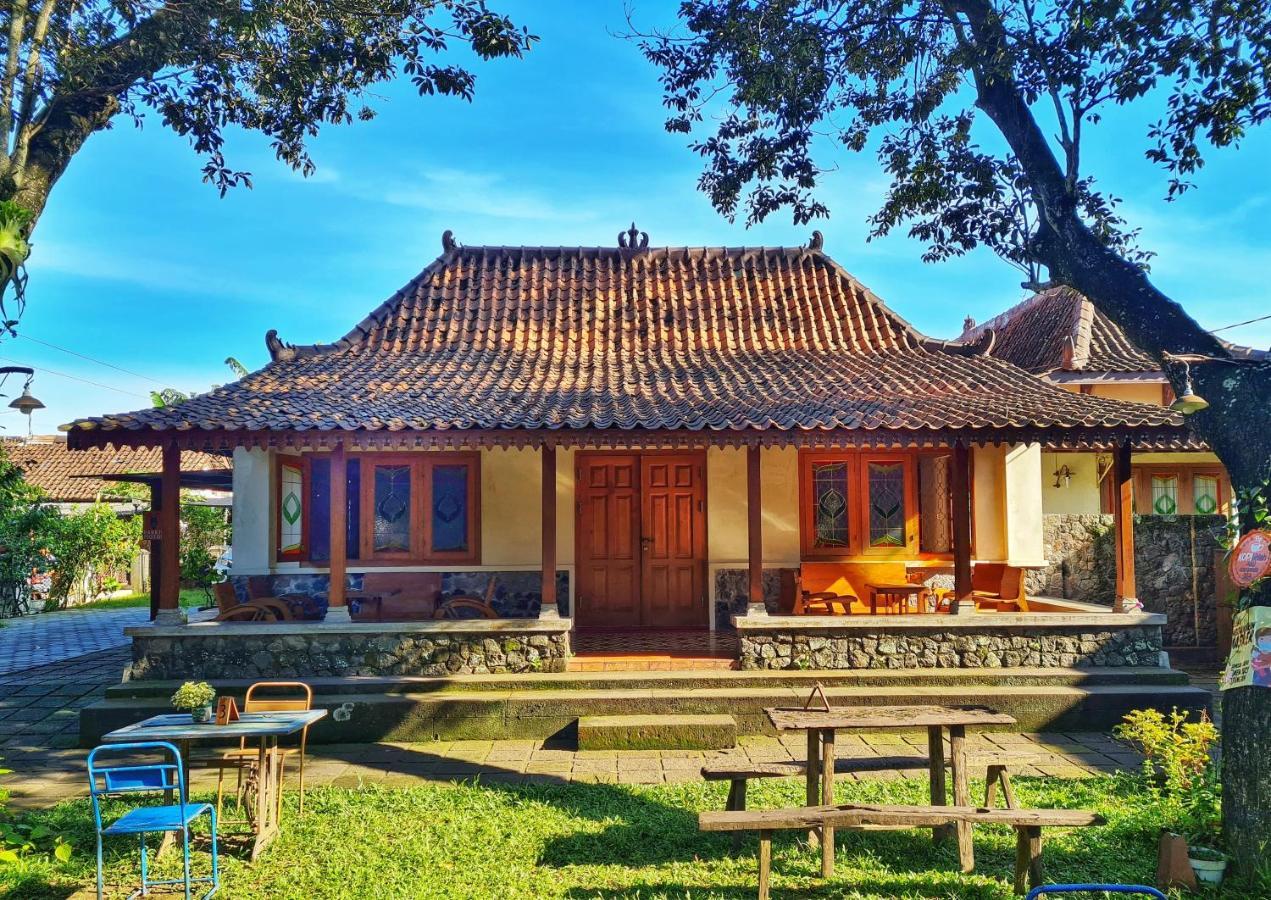 Omah Pitoe Yogya Homestay Джок'якарта Екстер'єр фото
