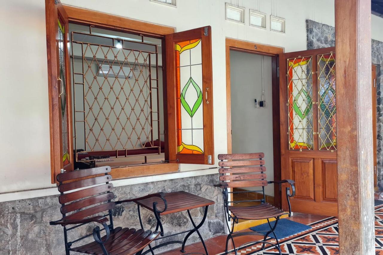 Omah Pitoe Yogya Homestay Джок'якарта Екстер'єр фото