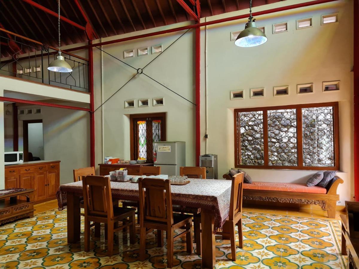 Omah Pitoe Yogya Homestay Джок'якарта Екстер'єр фото