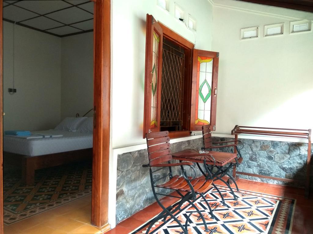 Omah Pitoe Yogya Homestay Джок'якарта Екстер'єр фото