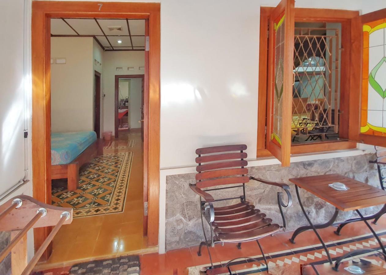 Omah Pitoe Yogya Homestay Джок'якарта Екстер'єр фото